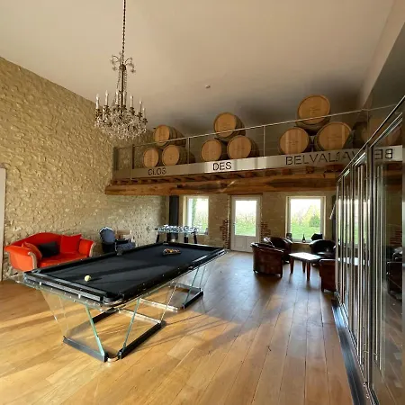 Le Clos Des Belvals Bed & Breakfast 4*