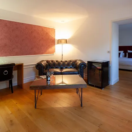 Le Clos Des Belvals Bed & Breakfast 4*