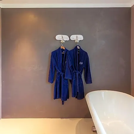 Le Clos Des Belvals Bed & Breakfast