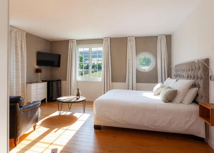 Le Clos Des Belvals Bed & Breakfast Blancs-Coteaux